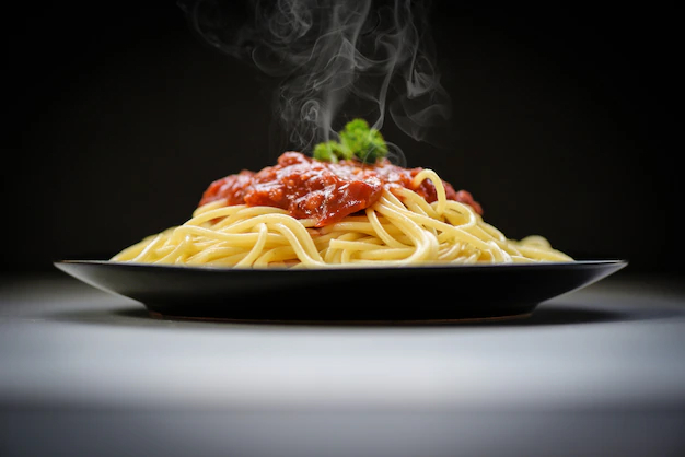 A very delicious image of spaghetti.